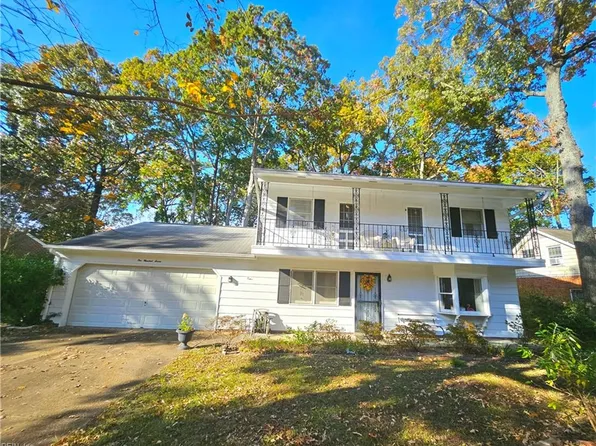 107 Five Forks Ln, Hampton, VA 23669