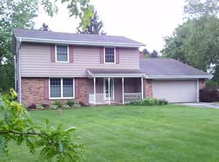 7847 Hill N Dale Ct, Cedarburg, WI 53012