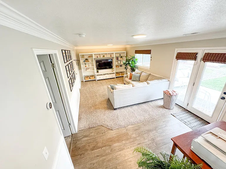 309 S 1800 W — Photo 8
