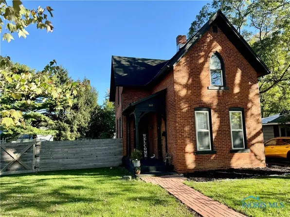 841 Washington Ave, Defiance, OH 43512