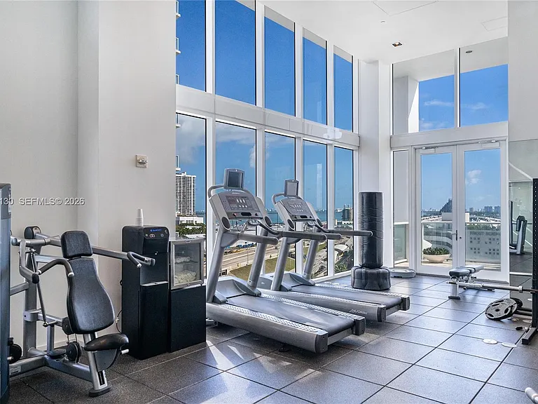 1040 Biscayne Blvd #3802 — Photo 23