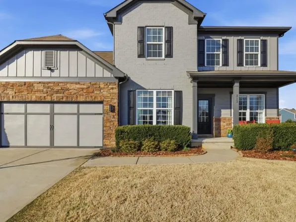 312 Brookdale Rd, Woodstock, GA 30188