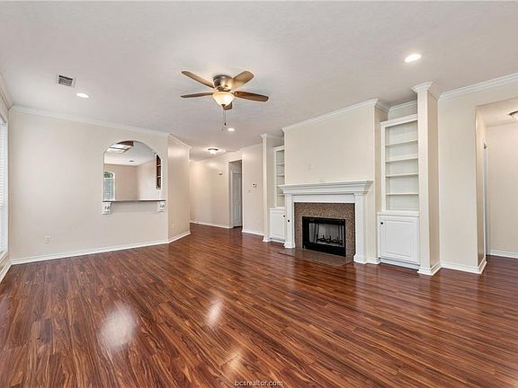 5th image of 4410 Crayke Pl