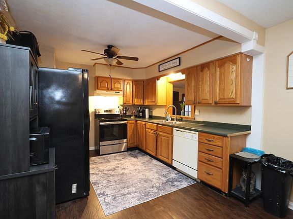 5th image of 333 Hetrick Dr