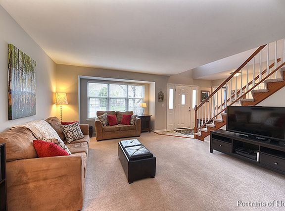 4th image of 713 Arrowhead Ln
