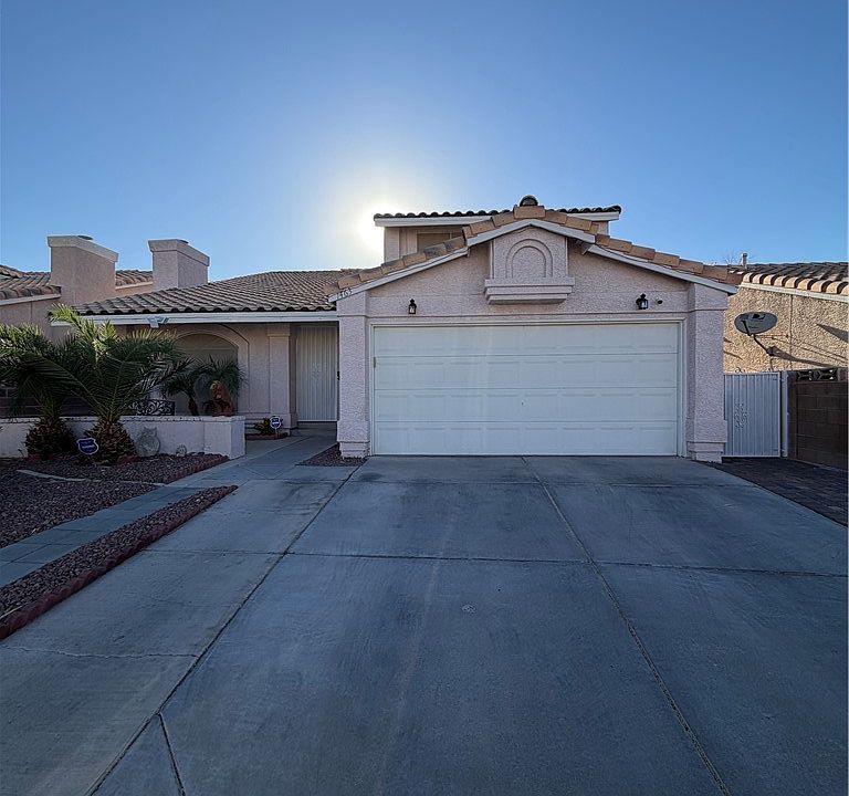 1st image of 1463 Harmony Hill Dr