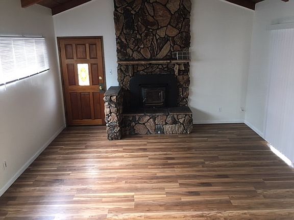 2nd image of 1380 Oakdale Ave