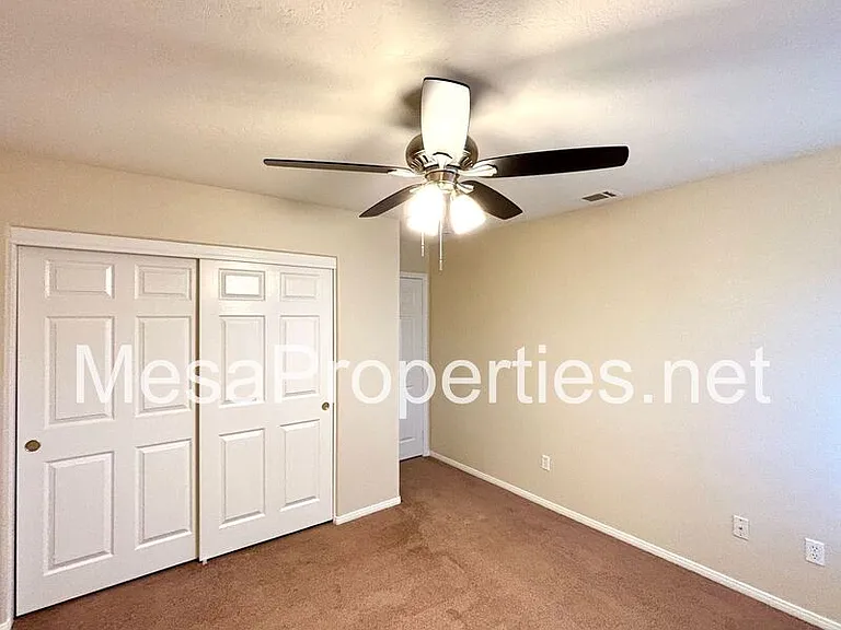 16653 Sholic St — Photo 15