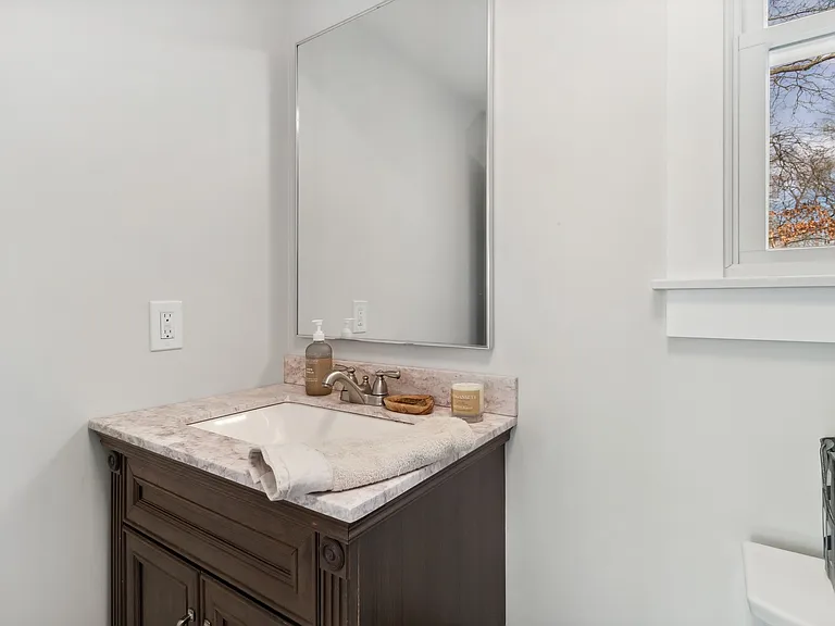 6 Lincoln Ave — Photo 18