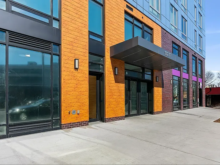 13277 Metropolitan Ave #3C — Photo 7