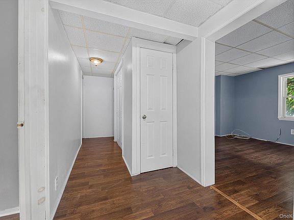 4th image of 13 Saint Lukes Place