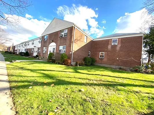 2nd image of 218-02 67th Ave #D