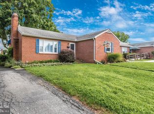 803 Shawnee Dr, Frederick, MD 21701