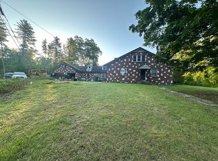 12-12 Jackielyn Cir #R, Granby, MA 01033