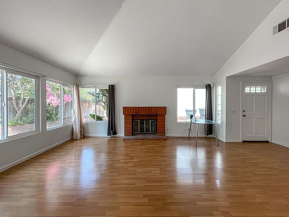5th image of 4245 Pepperwood Ln