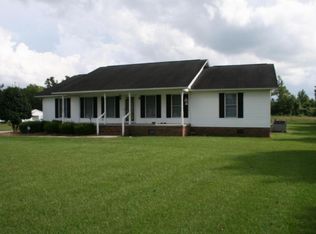 716 Derwood Rd, Lumberton, NC 28358