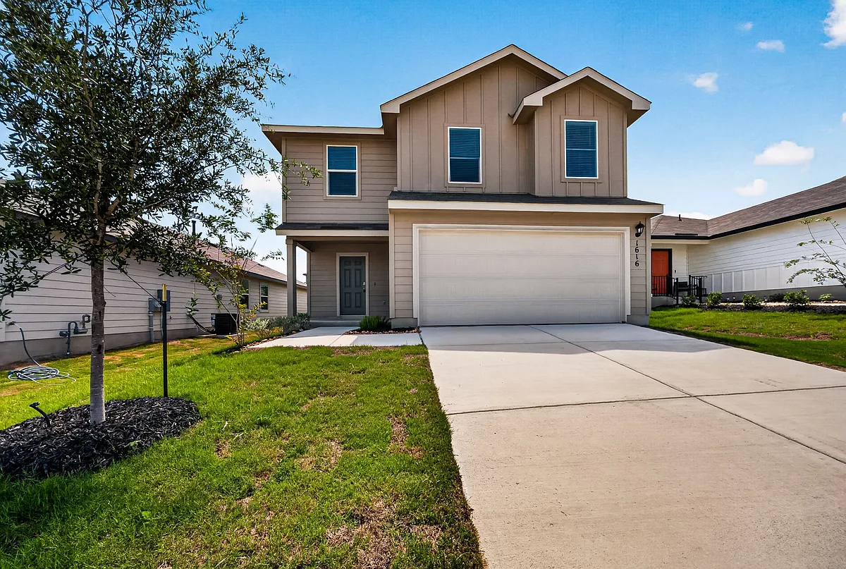 Building Photo - 1616 House Finch Dr