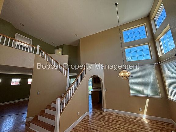 3rd image of 1477 Ridge Point Dr