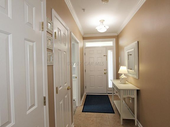 2nd image of 39 Fountain Dr W #4F
