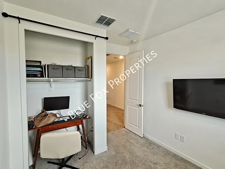 34924 S Stargazer Ave — Photo 3