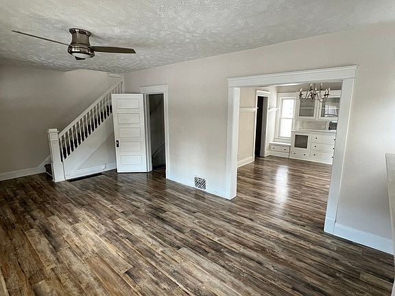 4th image of 15409 Huntmere Ave
