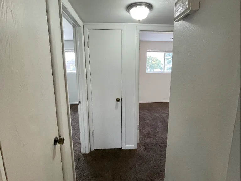 4371 / 4365 S Fairbourne Ave — Photo 6