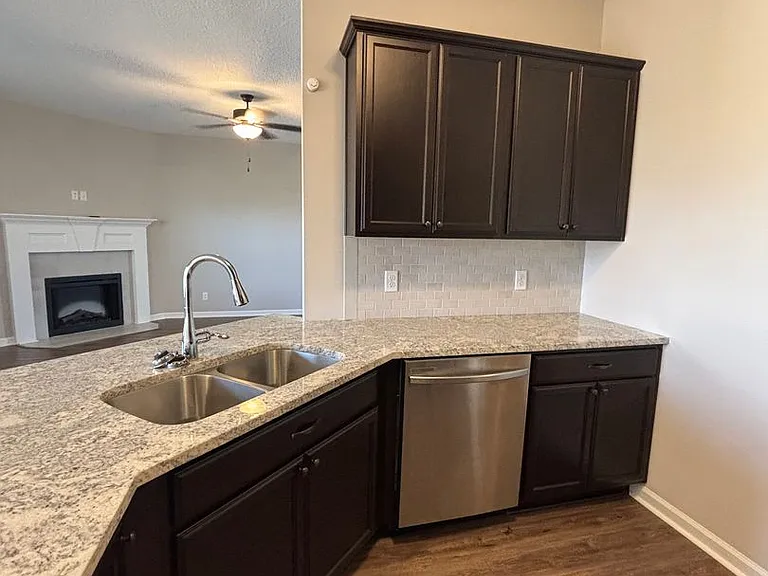 134 Sunflower Cir — Photo 28