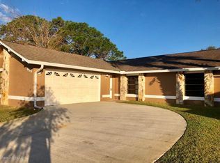 825 Beacon St NW, Palm Bay, FL 32907