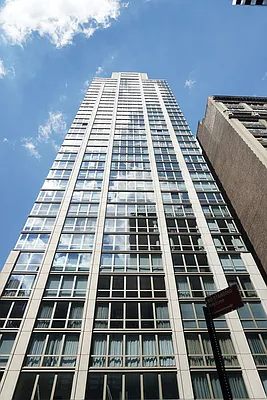 Rented by Renetta Real Estate | media 26