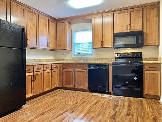 3441 Lylewood Rd — Photo 13