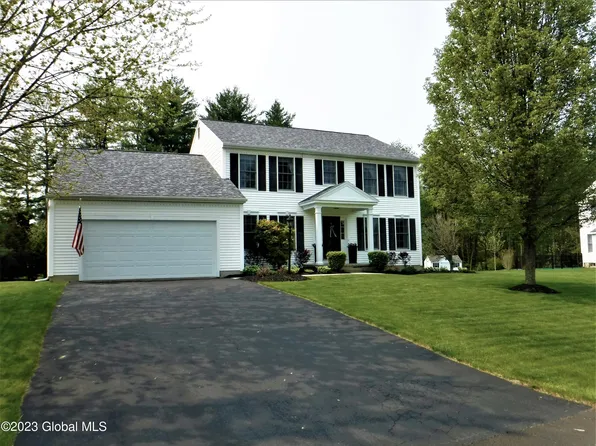 56 Stony Brook Drive, Selkirk, NY 12158