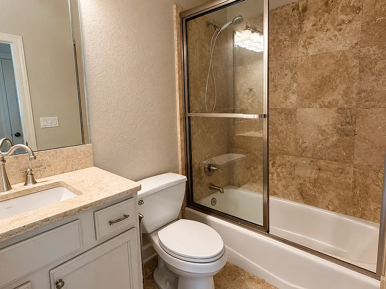241 Inverrary Dr — Photo 19