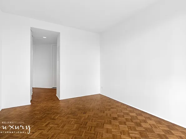 146 West 57th Street 75B image 15 of 16