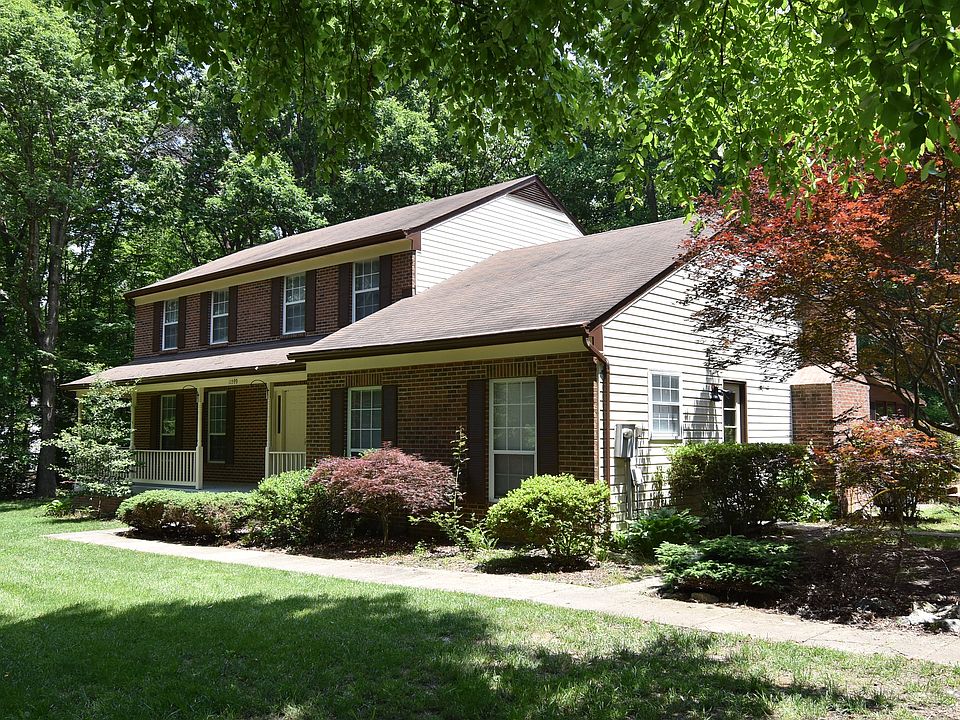 1st image of 11599 Water Oak Ct