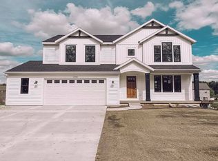 5988 Marblehead Dr NE, Belmont, MI 49306