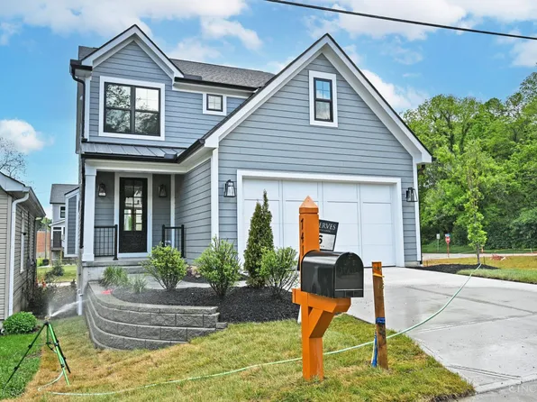 7411 Elm St, Cincinnati, OH 45227