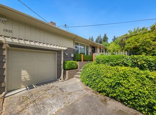 1625 100th Ave NE, Bellevue, WA 98004