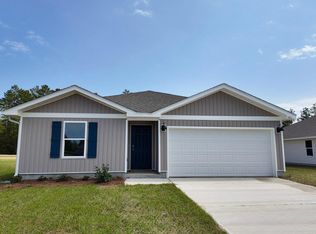 3413 Phoenix Ct, Crestview, FL 32539