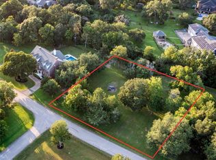 1911 Huntington Ln, Richmond, TX 77406