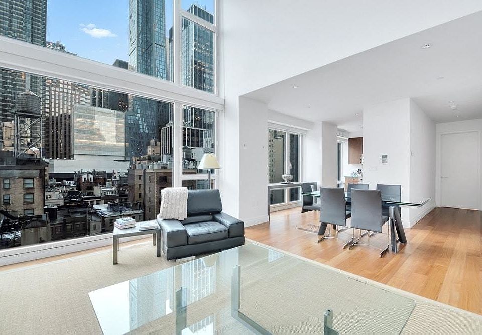 1st image of 33 W 56th St APT 11C