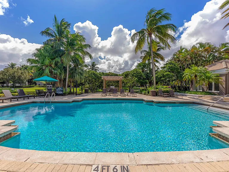 Palm Haven at Deer Creek — Photo 6