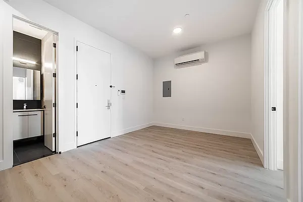 Rented by YHT Management Inc. | media 6