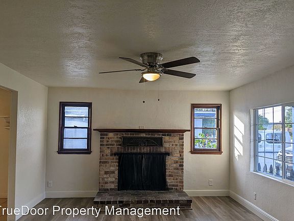 3rd image of 8622 Lampson Ave #A