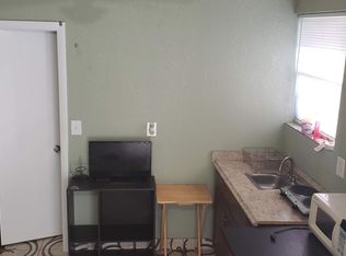 7977 Venetian St, Hollywood, FL 33023