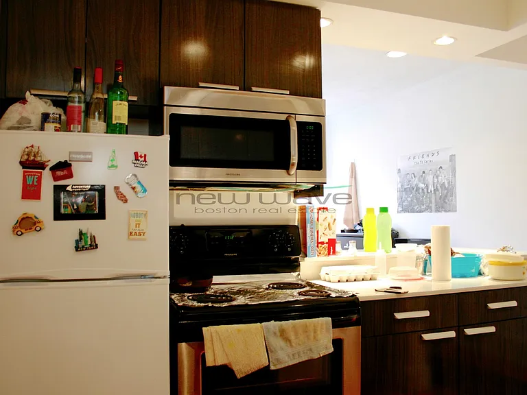 51 Queensberry St #21 — Photo 13