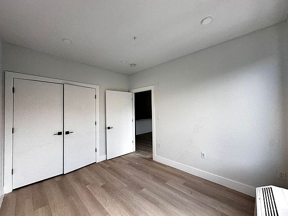2nd image of 315 Forrest St #21E