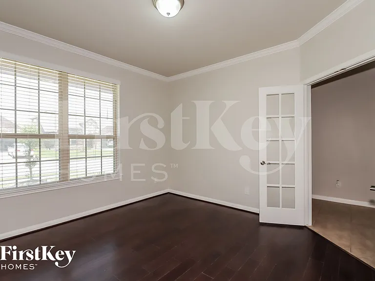 19819 Mulberry Pine Ln — Photo 13