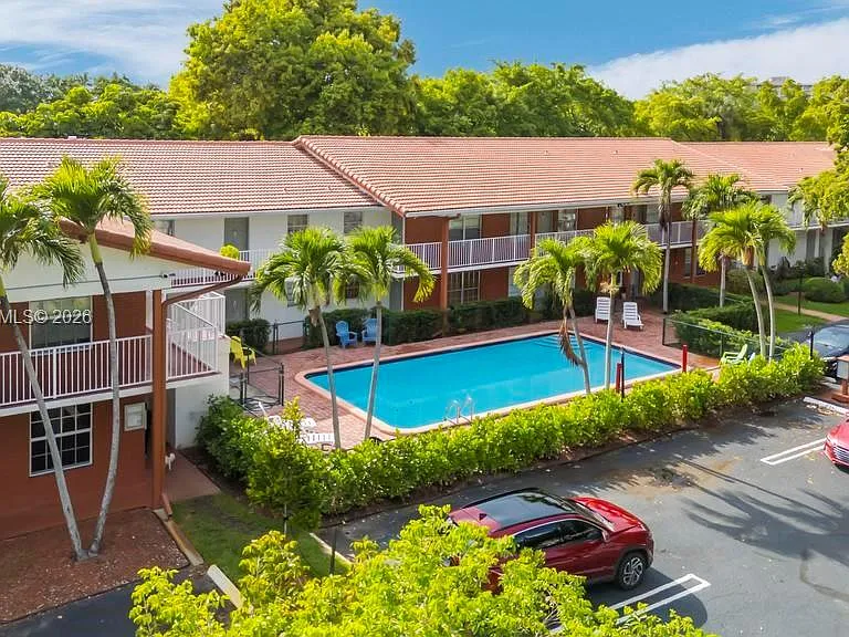 3100 Coral Springs Dr #2H — Photo 27