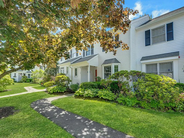 24 Briar Ct #A — Photo 34