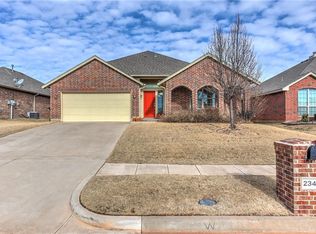 2341 NW 158th St, Edmond, OK 73013
